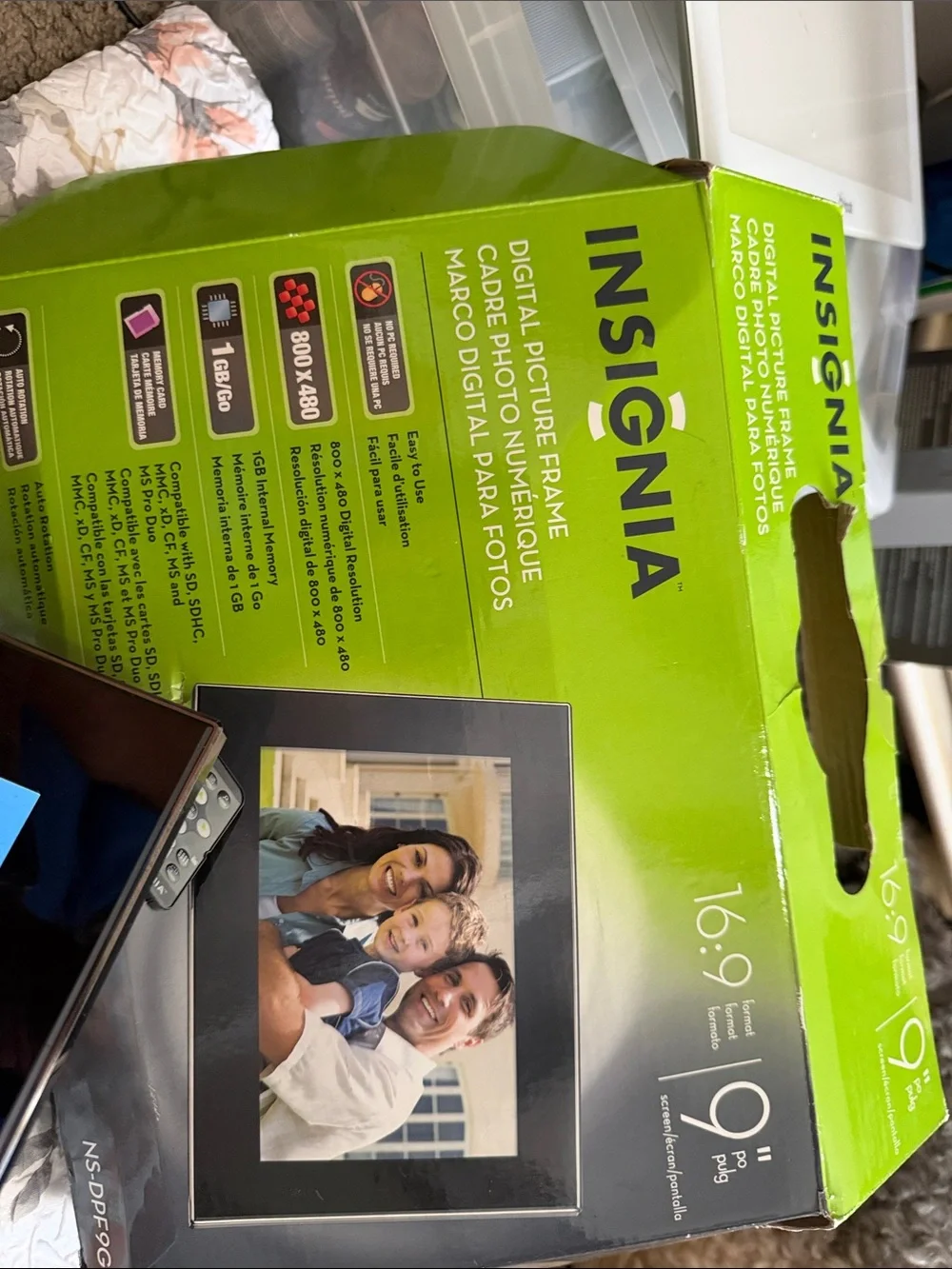 Insignia Black Digital Photo Frame - 8-inch Display